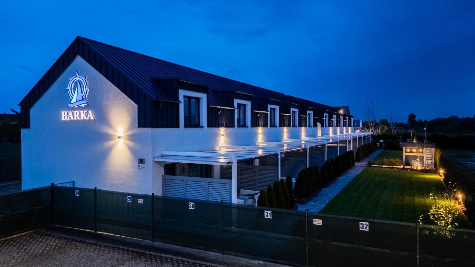 Domki Apartamentowe Barka Karwia Bagian luar foto